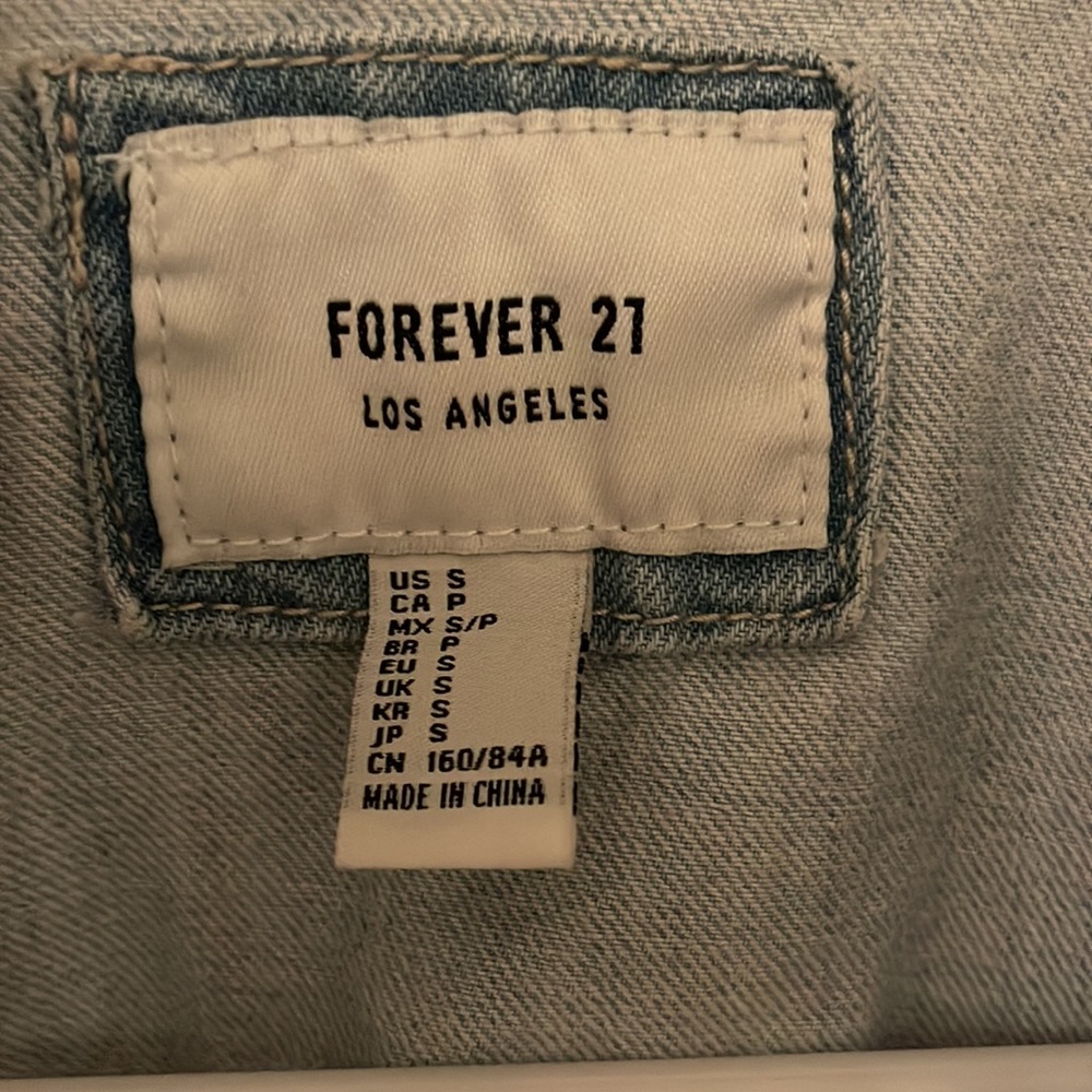 Jean jacket - Picture 4 of 5